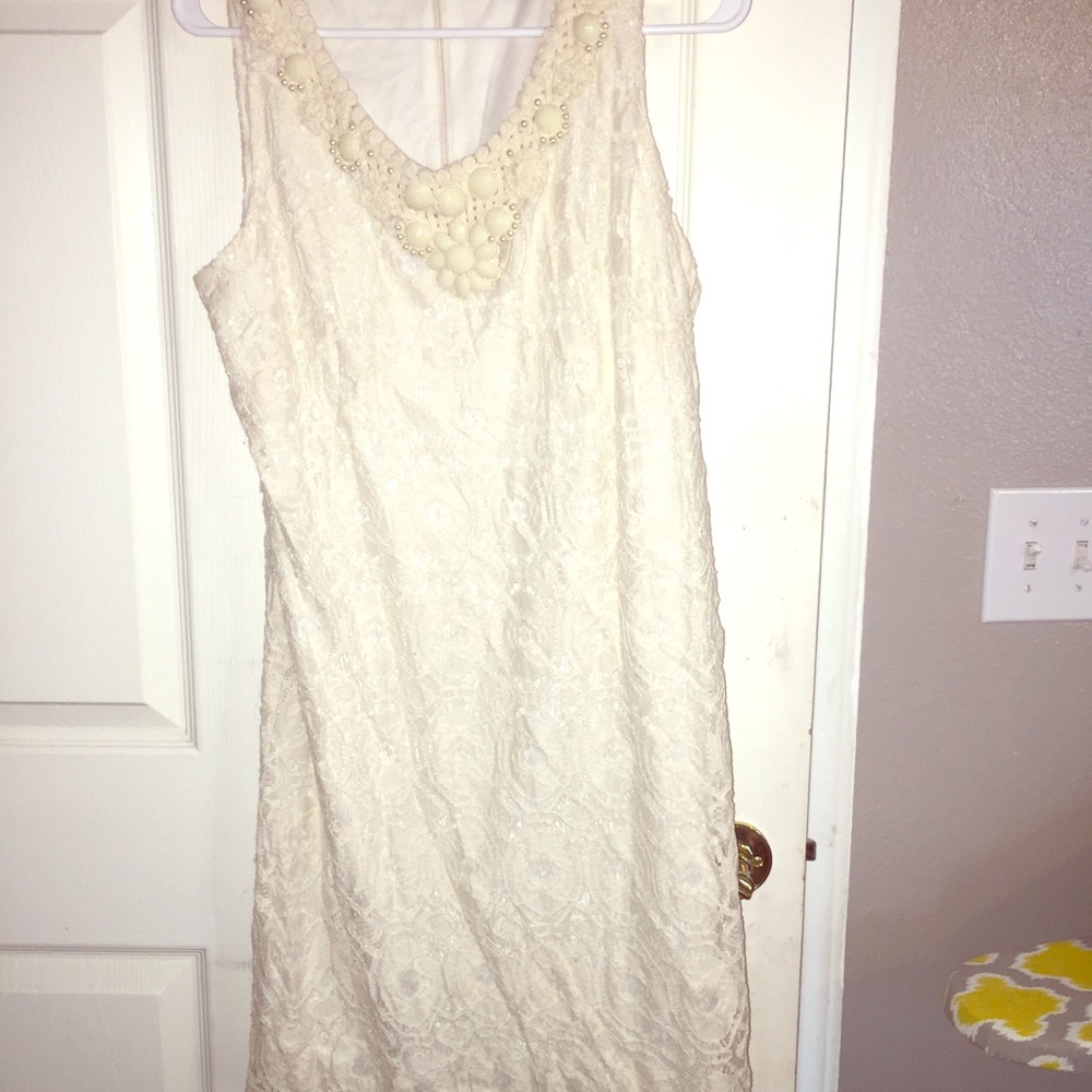 Gorgeous cream dress!